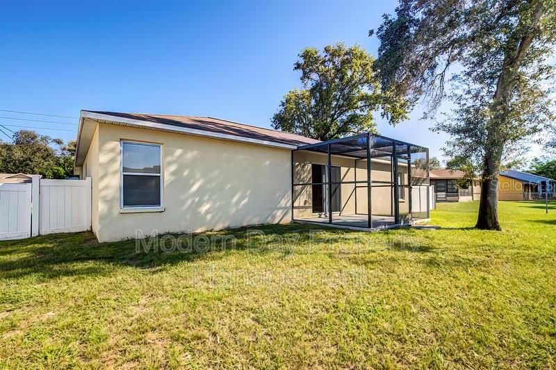 For Rent: $1,895 (3 beds, 2 baths, 1300 Square Feet)
