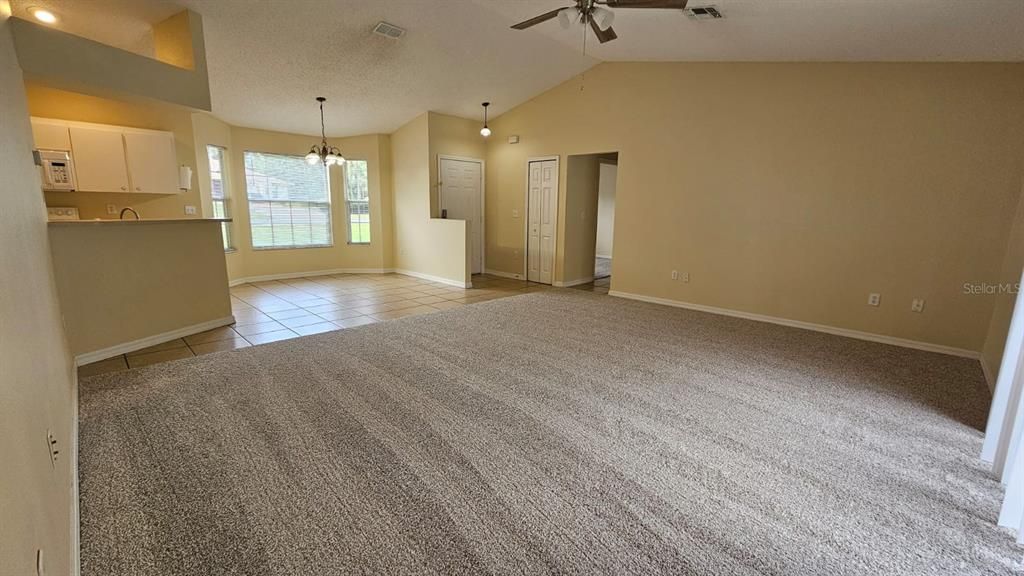 For Rent: $1,895 (3 beds, 2 baths, 1300 Square Feet)