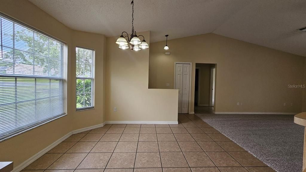 For Rent: $1,895 (3 beds, 2 baths, 1300 Square Feet)