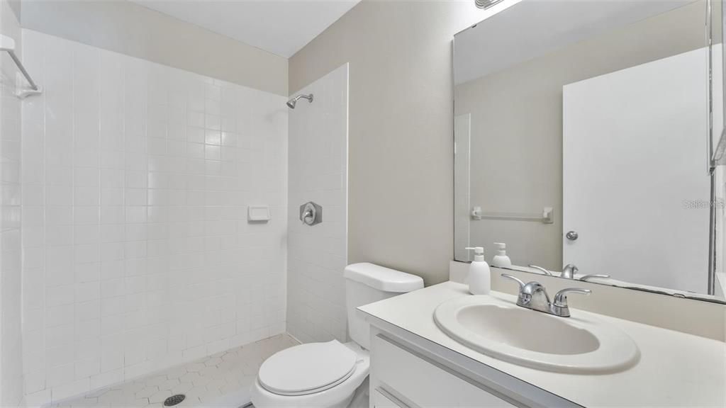 В аренду: $1,550 (2 спален, 2 ванн, 1142 Квадратных фут)