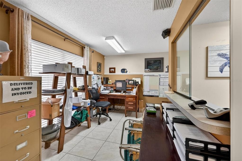 For Sale: $425,000 (0 beds, 0 baths, 2760 Square Feet)