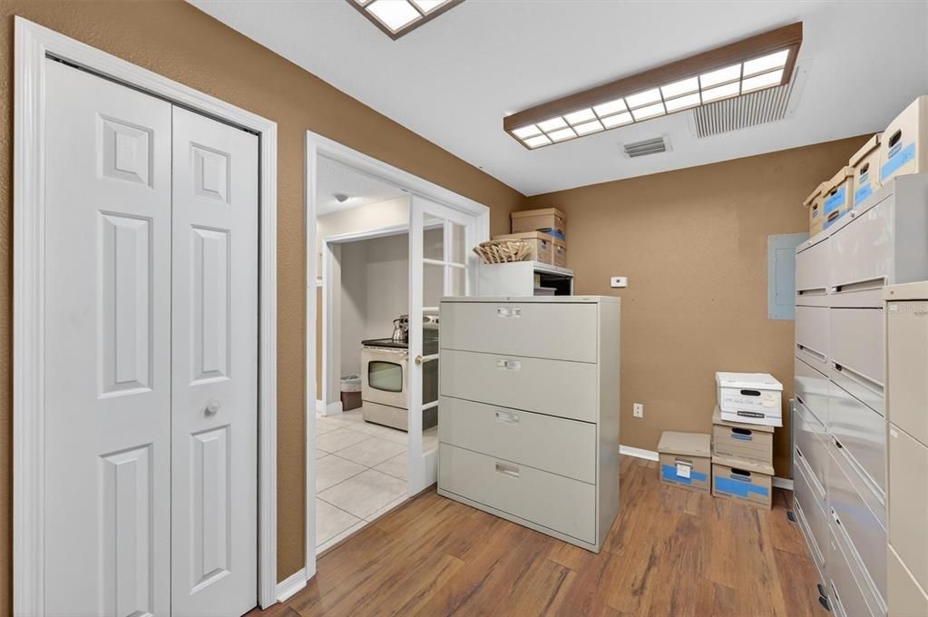 For Sale: $425,000 (0 beds, 0 baths, 2760 Square Feet)