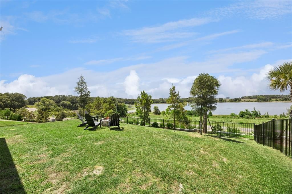 En Venta: $575,000 (6 camas, 4 baños, 3235 Pies cuadrados)