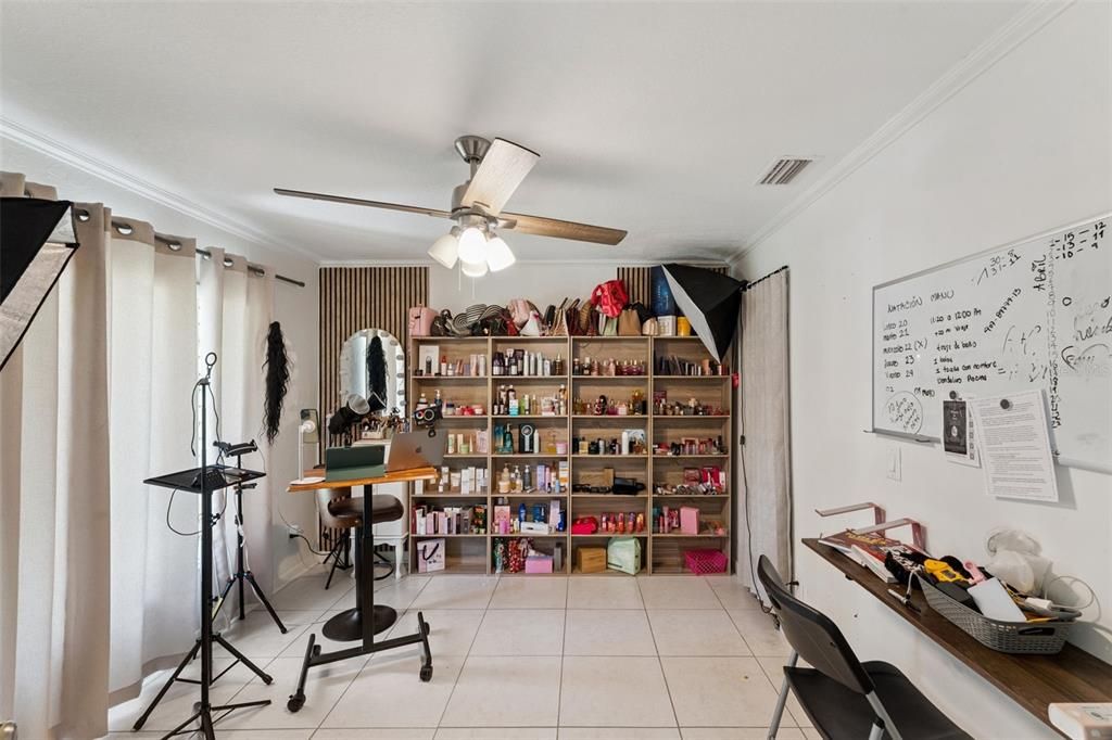 For Sale: $619,900 (3 beds, 2 baths, 2532 Square Feet)