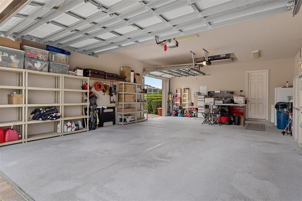 En Venta: $530,000 (3 camas, 3 baños, 2636 Pies cuadrados)