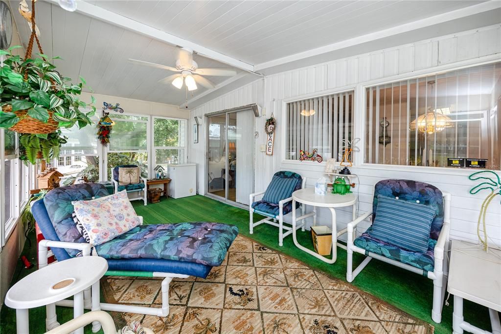 For Sale: $99,000 (3 beds, 2 baths, 1344 Square Feet)