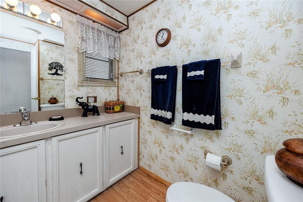 For Sale: $99,000 (3 beds, 2 baths, 1344 Square Feet)