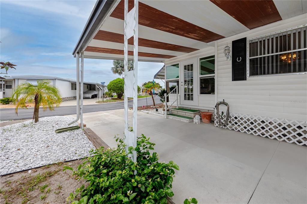 For Sale: $99,000 (3 beds, 2 baths, 1344 Square Feet)