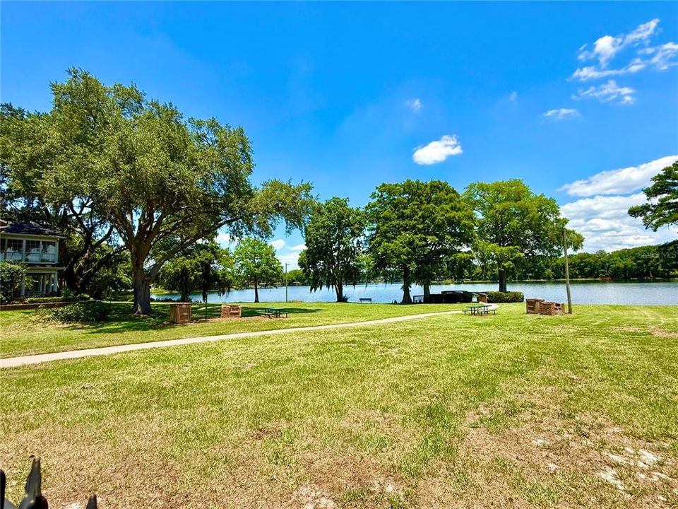 For Sale: $399,900 (3 beds, 2 baths, 1534 Square Feet)