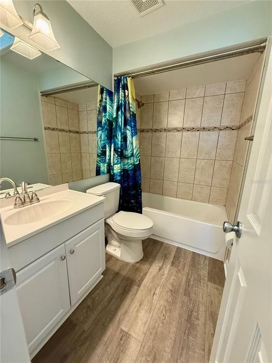 For Sale: $399,900 (3 beds, 2 baths, 1534 Square Feet)