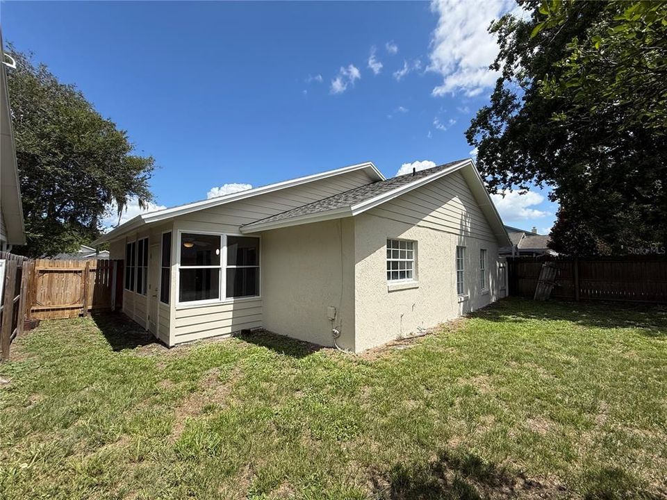 For Sale: $399,900 (3 beds, 2 baths, 1534 Square Feet)