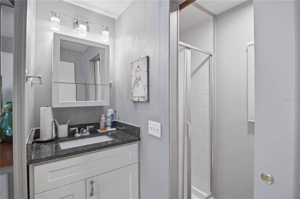 For Sale: $160,000 (2 beds, 2 baths, 1120 Square Feet)