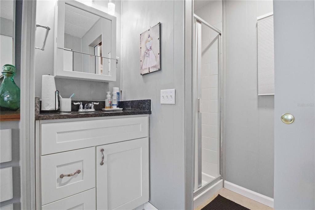 For Sale: $160,000 (2 beds, 2 baths, 1120 Square Feet)