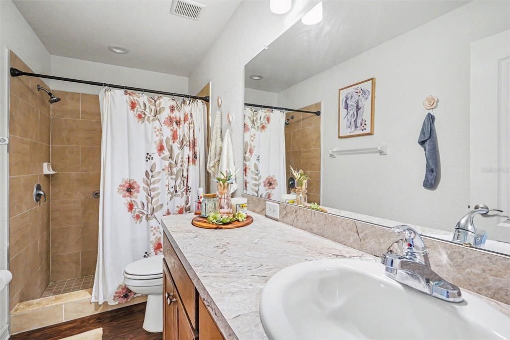 For Sale: $355,000 (3 beds, 2 baths, 1740 Square Feet)
