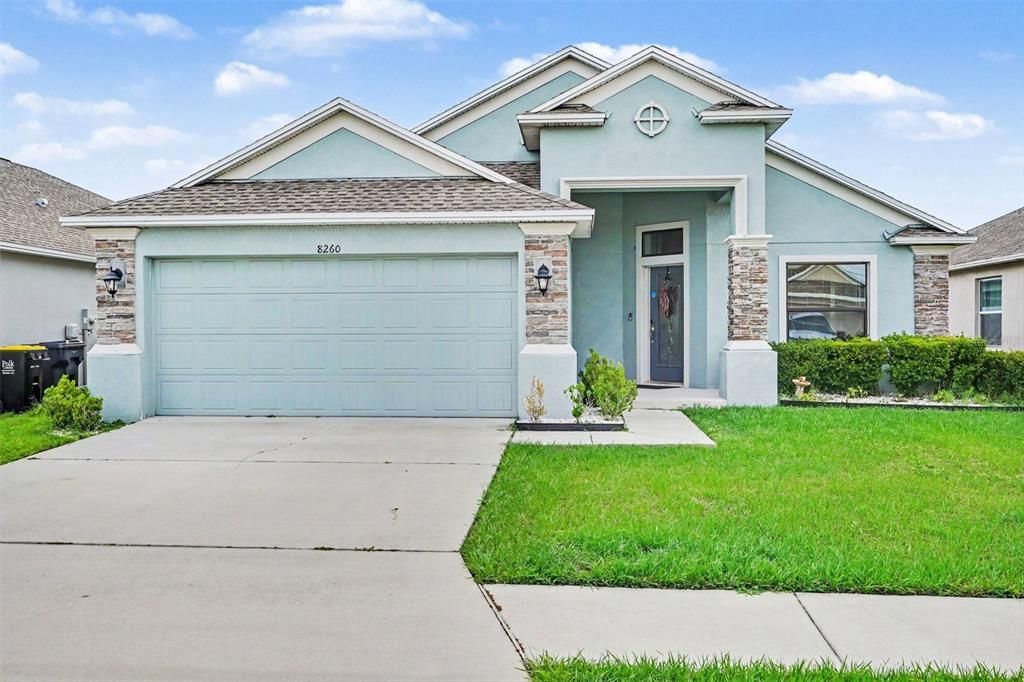 For Sale: $355,000 (3 beds, 2 baths, 1740 Square Feet)
