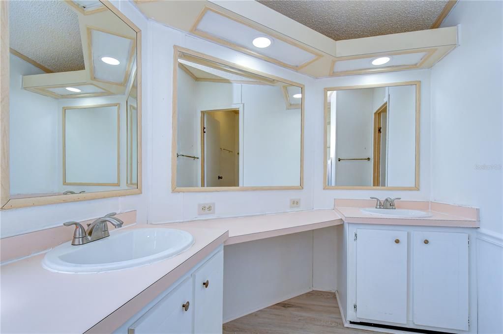 En Venta: $109,900 (2 camas, 2 baños, 1248 Pies cuadrados)
