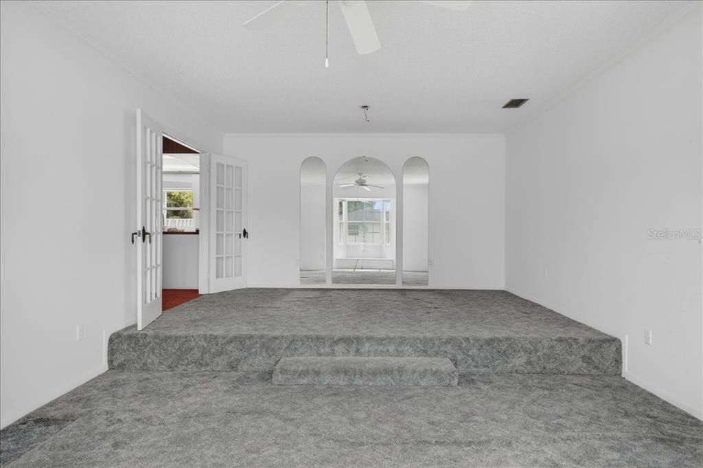 For Sale: $899,900 (4 beds, 4 baths, 4003 Square Feet)