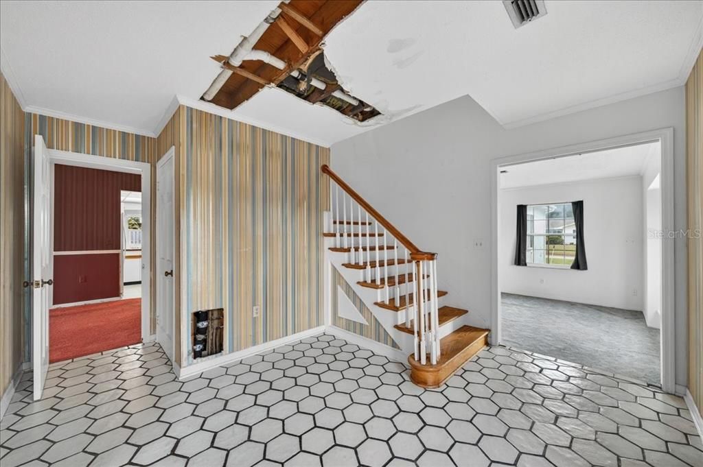 For Sale: $899,900 (4 beds, 4 baths, 4003 Square Feet)