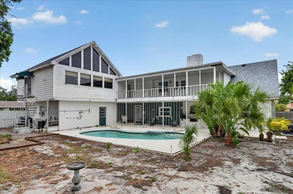 For Sale: $899,900 (4 beds, 4 baths, 4003 Square Feet)