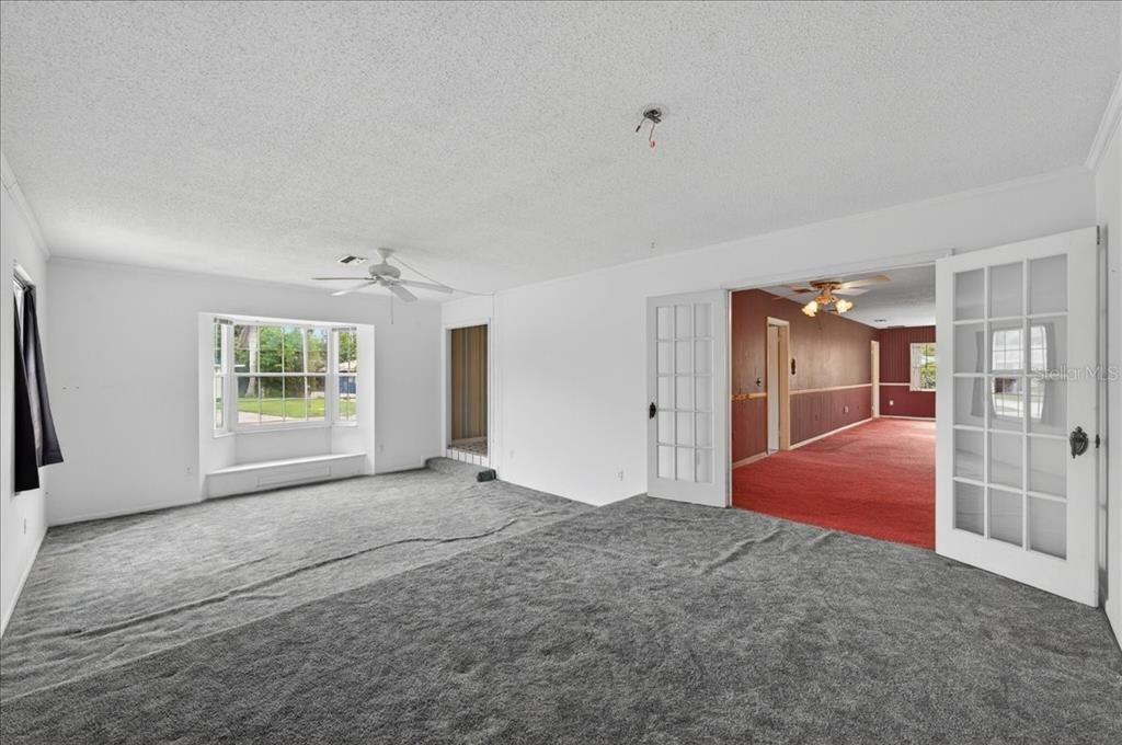 For Sale: $899,900 (4 beds, 4 baths, 4003 Square Feet)
