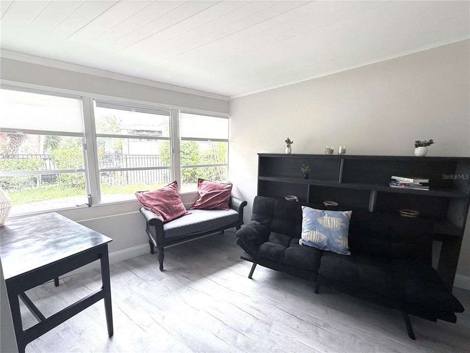 For Rent: $6,500 (3 beds, 2 baths, 1626 Square Feet)