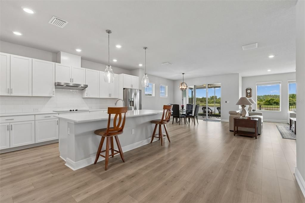 For Sale: $649,900 (4 beds, 3 baths, 2822 Square Feet)