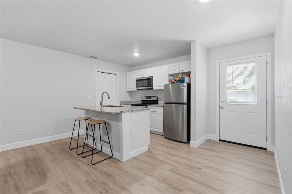 En Venta: $249,999 (3 camas, 2 baños, 1004 Pies cuadrados)