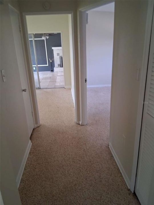 For Rent: $2,100 (2 beds, 1 baths, 1200 Square Feet)