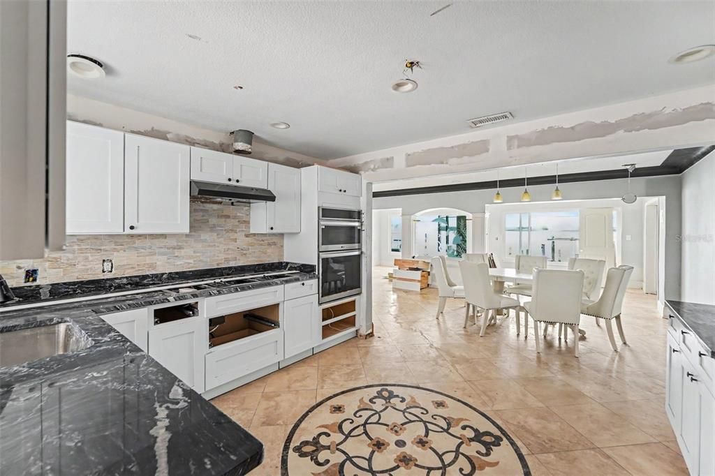 For Sale: $1,800,000 (3 beds, 4 baths, 2729 Square Feet)