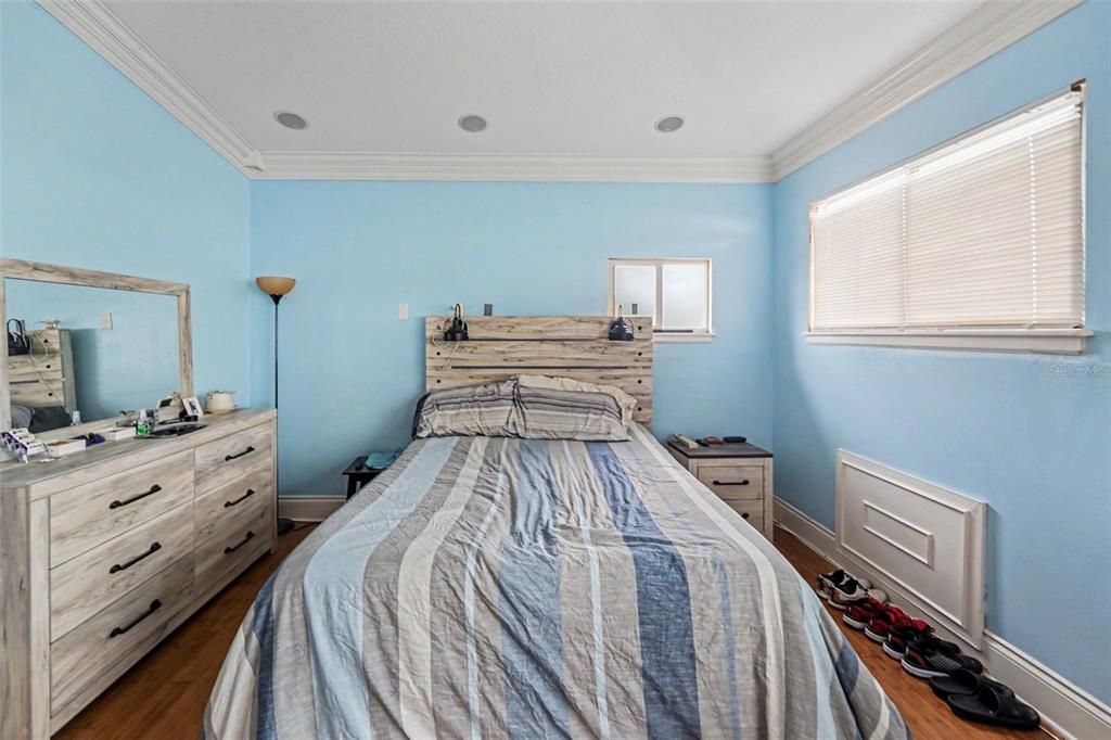 For Sale: $1,800,000 (3 beds, 4 baths, 2729 Square Feet)
