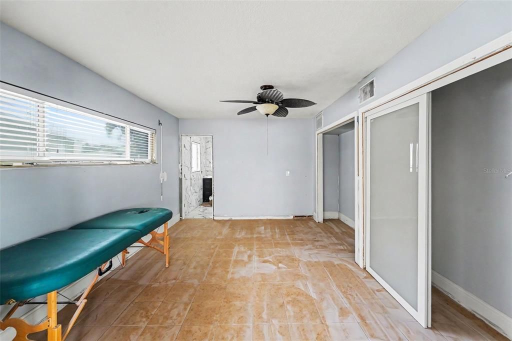 For Sale: $1,800,000 (3 beds, 4 baths, 2729 Square Feet)