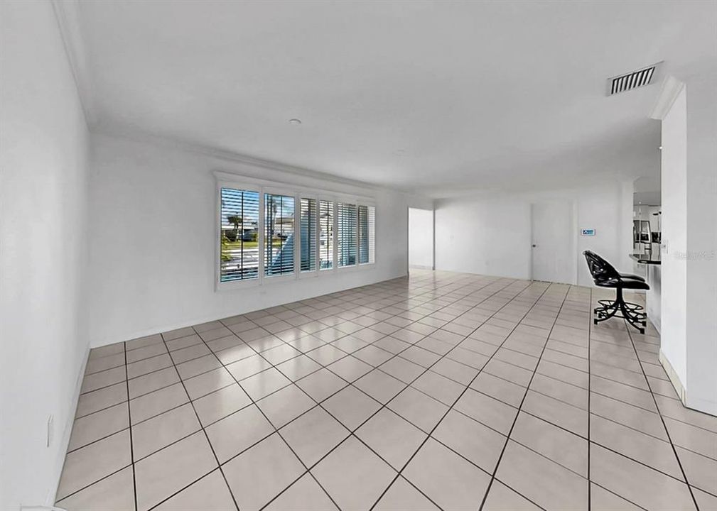 For Rent: $4,850 (3 beds, 2 baths, 2059 Square Feet)