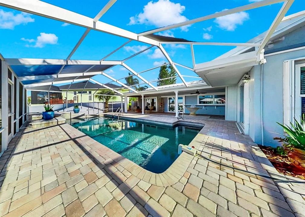 For Rent: $4,850 (3 beds, 2 baths, 2059 Square Feet)