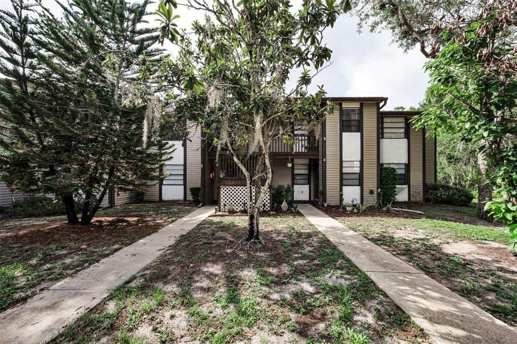For Sale: $134,900 (2 beds, 1 baths, 1008 Square Feet)