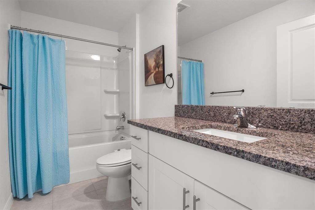 For Sale: $339,000 (4 beds, 2 baths, 1918 Square Feet)