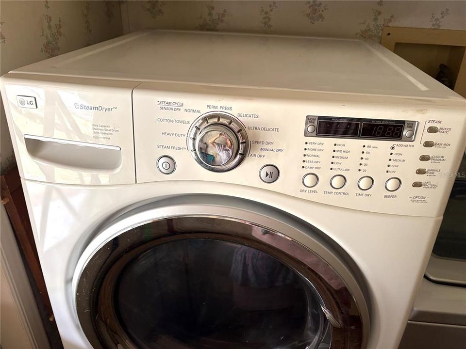 Active With Contract: $125,000 (2 beds, 2 baths, 1248 Square Feet)