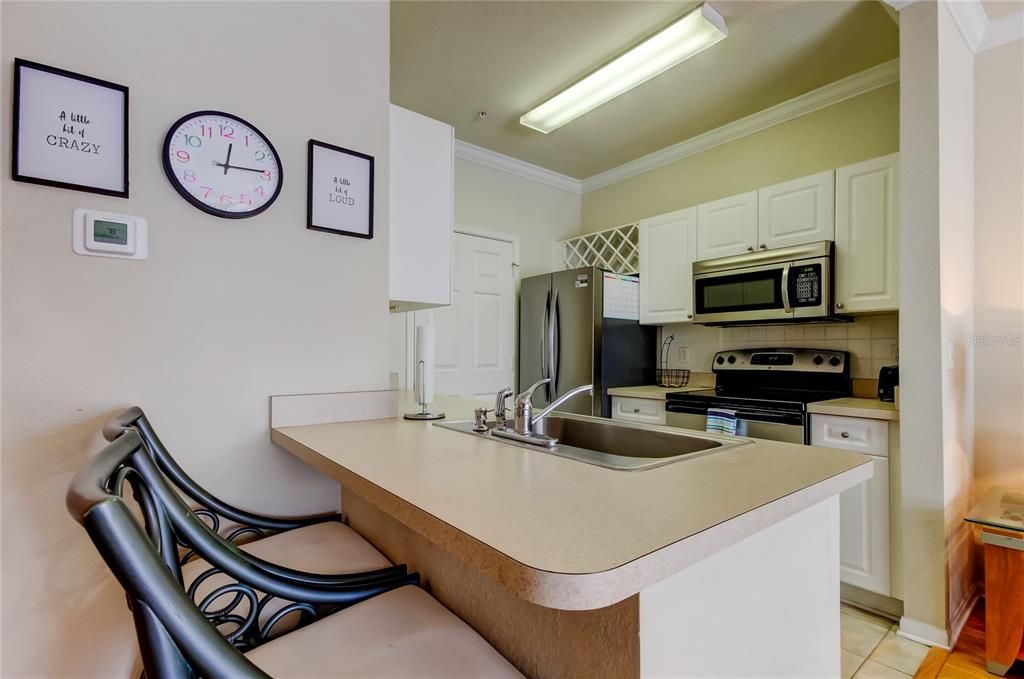 For Sale: $179,000 (2 beds, 2 baths, 1010 Square Feet)