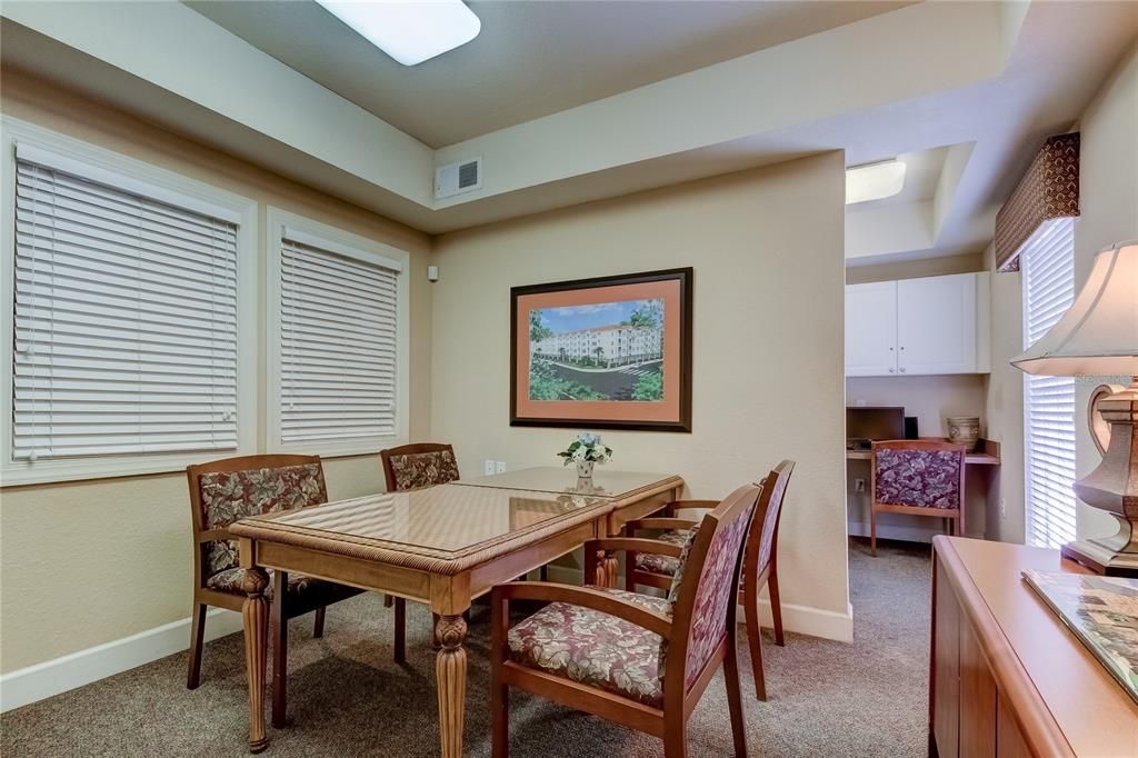 For Sale: $179,000 (2 beds, 2 baths, 1010 Square Feet)