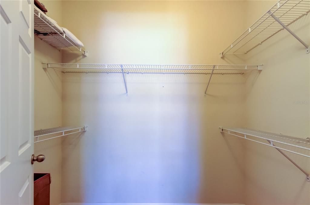 For Sale: $179,000 (2 beds, 2 baths, 1010 Square Feet)