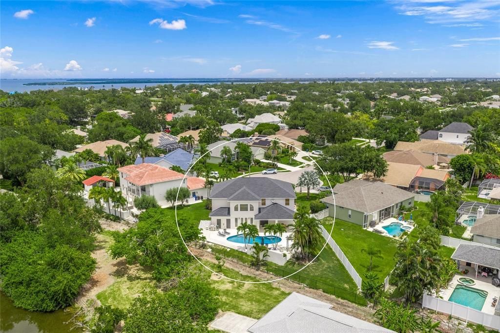 En Venta: $1,195,000 (4 camas, 4 baños, 3558 Pies cuadrados)