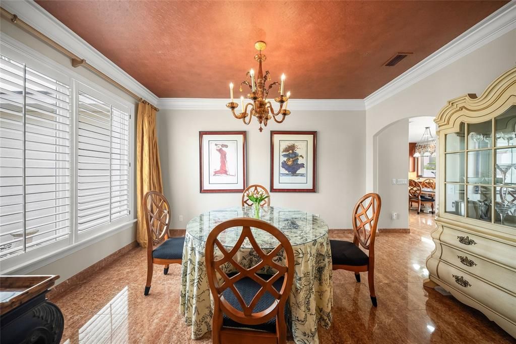 En Venta: $1,195,000 (4 camas, 4 baños, 3558 Pies cuadrados)
