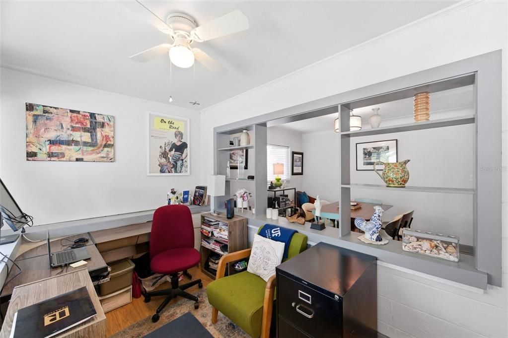 For Sale: $425,000 (2 beds, 1 baths, 1388 Square Feet)