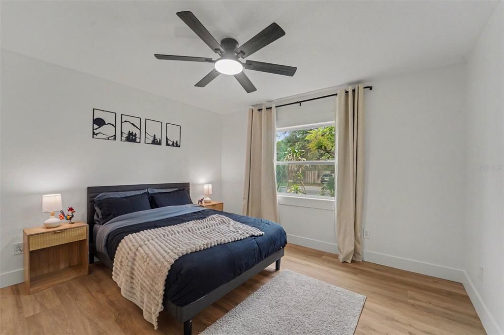 For Sale: $475,000 (4 beds, 3 baths, 1901 Square Feet)