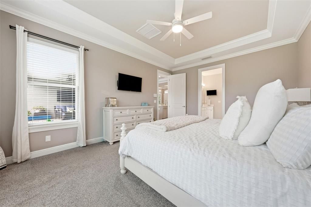 For Sale: $535,000 (4 beds, 2 baths, 2091 Square Feet)