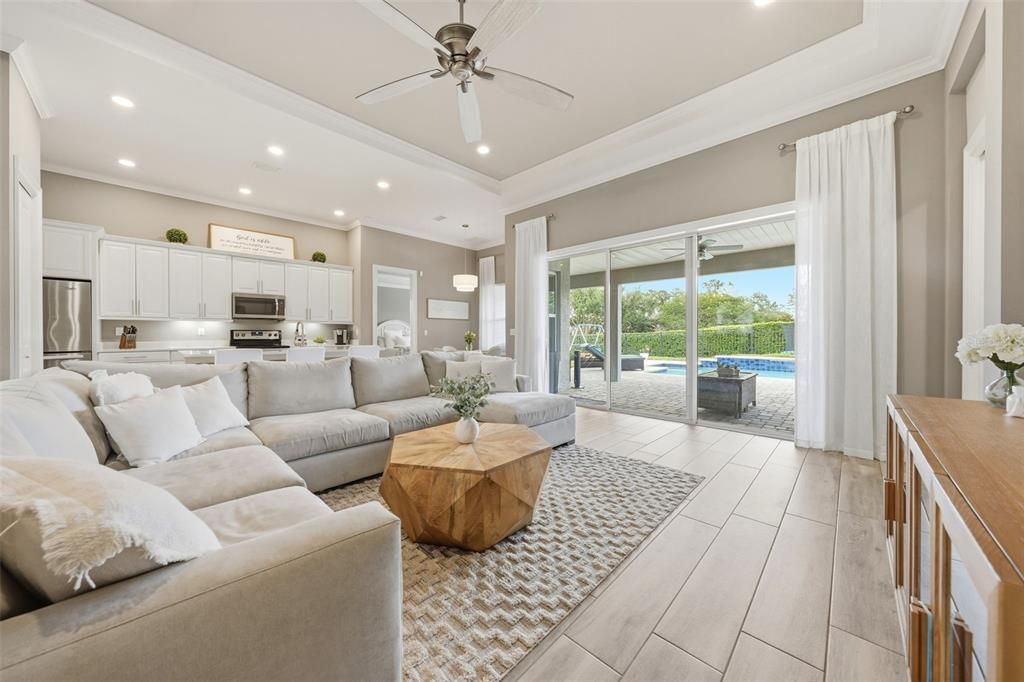 For Sale: $535,000 (4 beds, 2 baths, 2091 Square Feet)