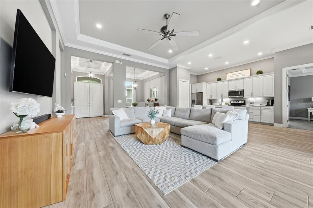 For Sale: $535,000 (4 beds, 2 baths, 2091 Square Feet)