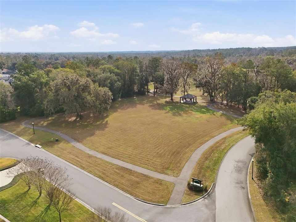 For Sale: $535,000 (4 beds, 2 baths, 2091 Square Feet)