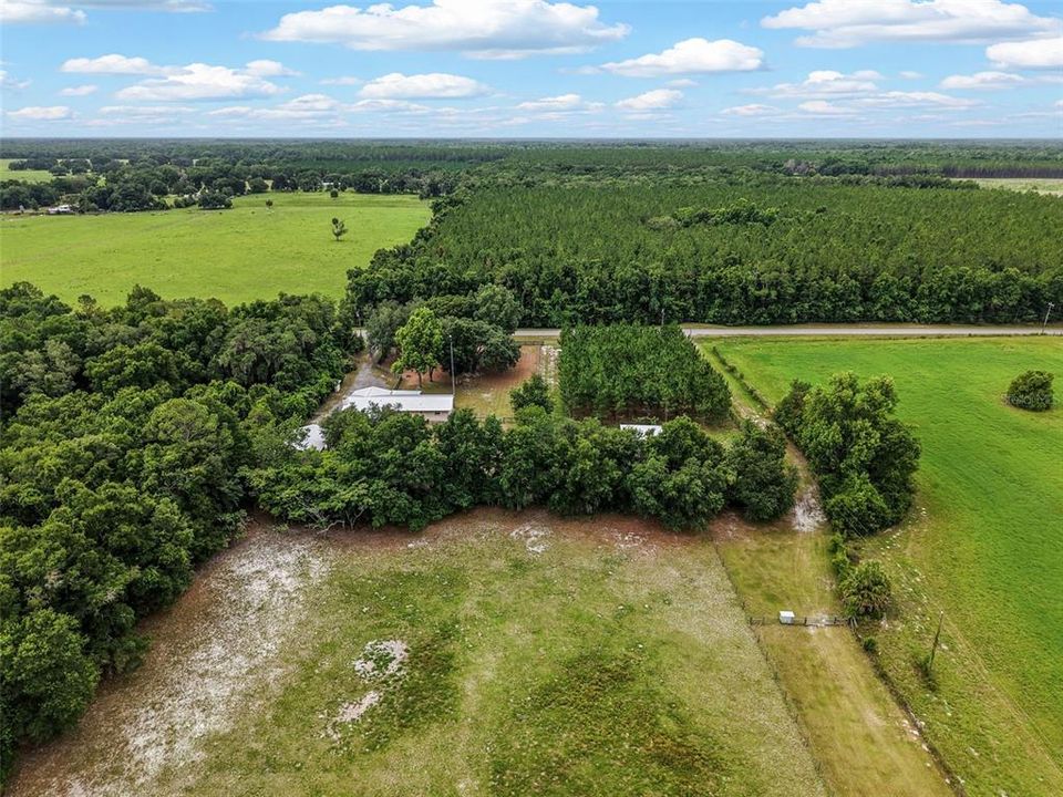 На продажу: $400,000 (3 спален, 2 ванн, 1723 Квадратных фут)