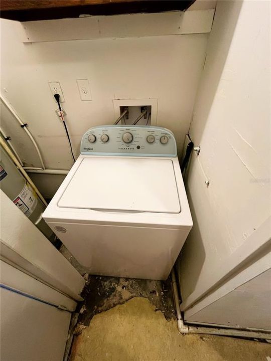 В аренду: $1,899 (2 спален, 1 ванн, 984 Квадратных фут)