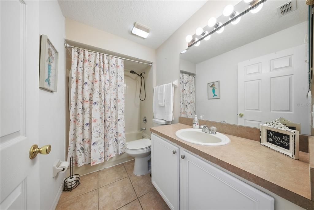 For Sale: $449,000 (4 beds, 2 baths, 2510 Square Feet)
